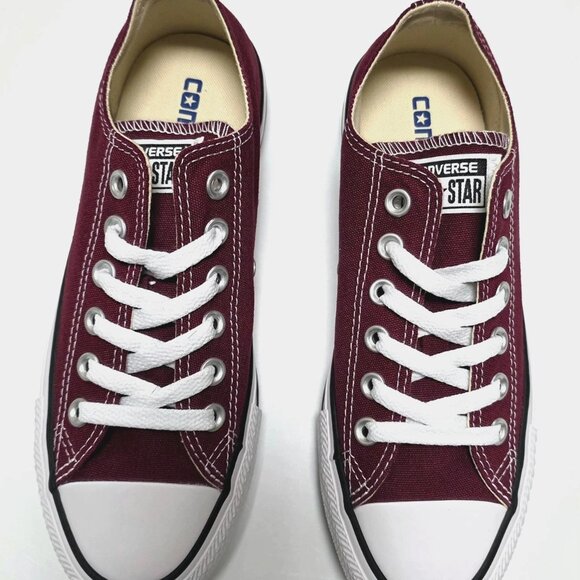 New in Box! Converse Unisex Chuck Taylor All Star OX Burgundy 139794F - Picture 3 of 4